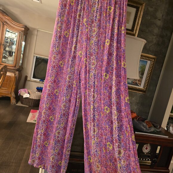 Easel pink flower shirt and pant set - Picture 7 of 8